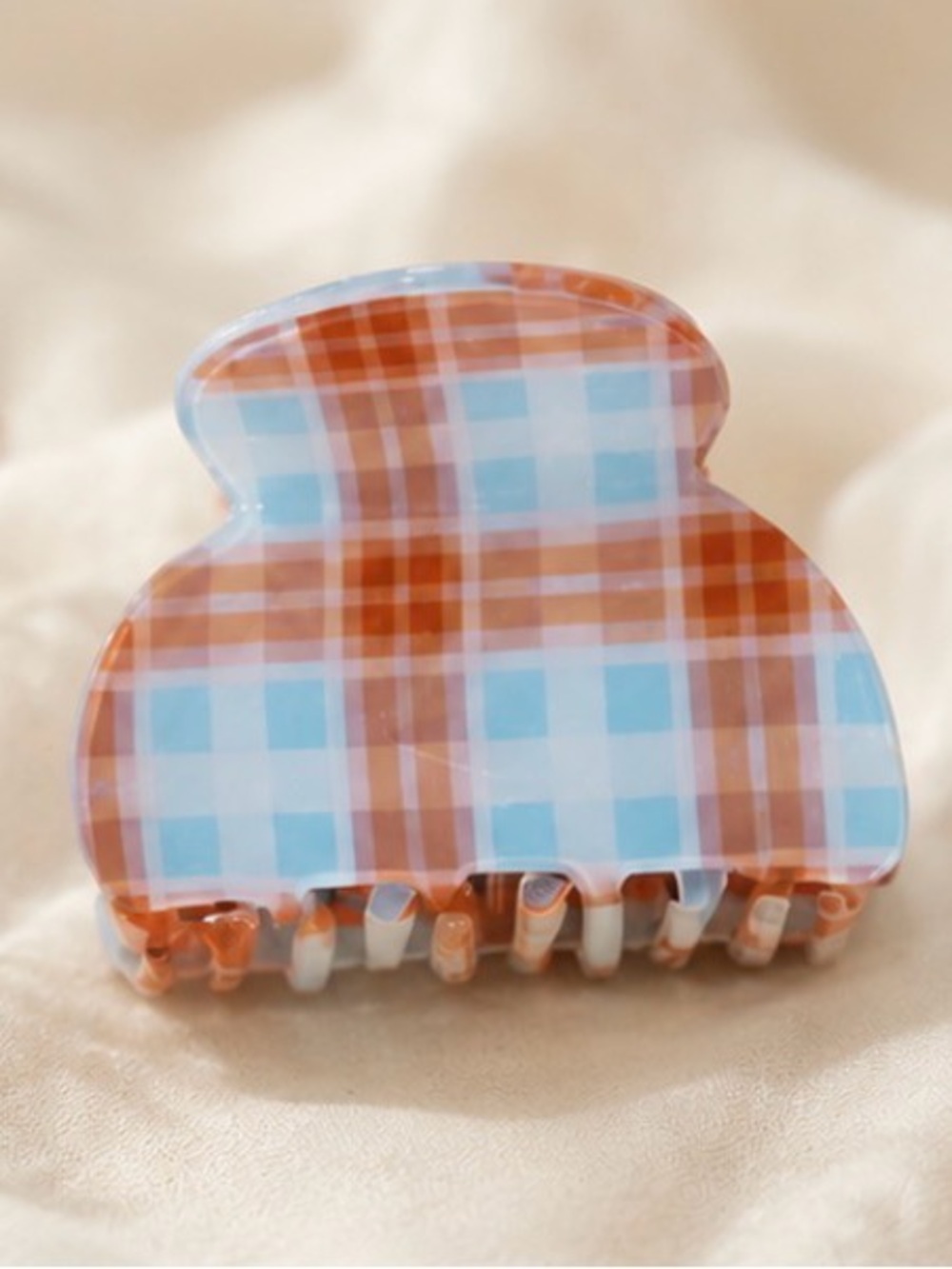 🆕⭐️Plaid Mini Claw Clip in Light Blue & Rust